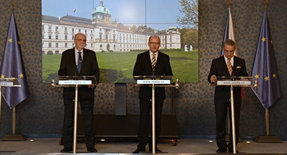 Tisková konference po jednání tripartity, 5. října 2015